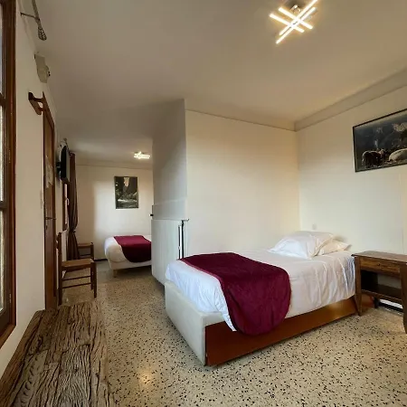 Hotell Du Point Sublime 2*