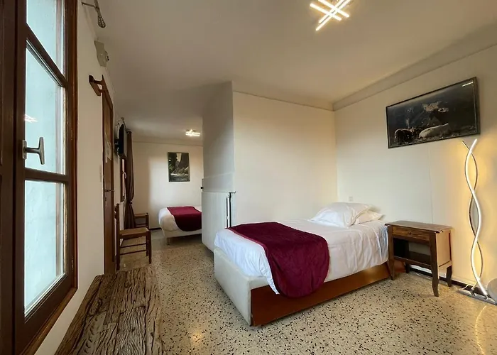 Hotel Du Point Sublime 2*